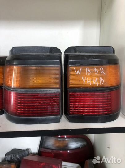 VW Passat B3 Фонарь задний левый правый универсал