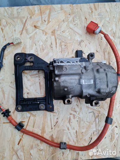 Компрессор кондиционера Lexus rx 88370-48021