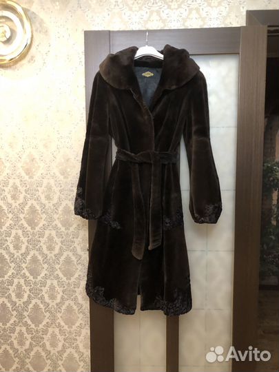 Шуба женская, 46 размер