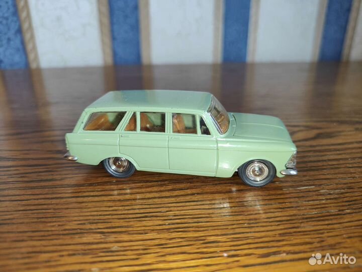 Москвич 426 модель А3 без mи нежно-зеленый арт.153