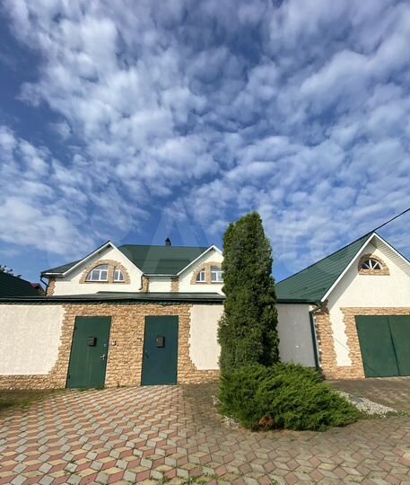 Дом 284 м² на участке 7 сот.