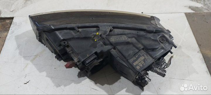 Фара правая Audi A8/S8