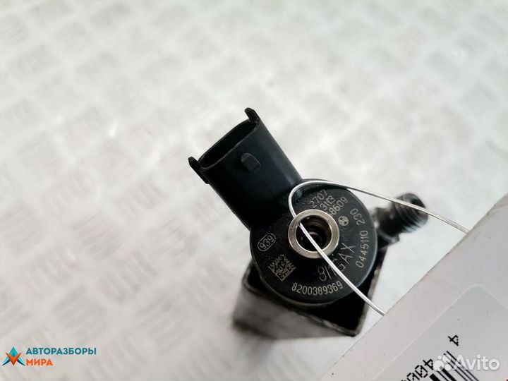 Форсунка Renault Megane 2 2006 8200389369