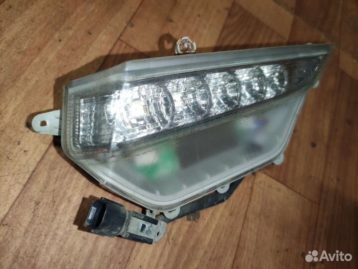 Противотуманная фара задняя правая Hyundai Equus