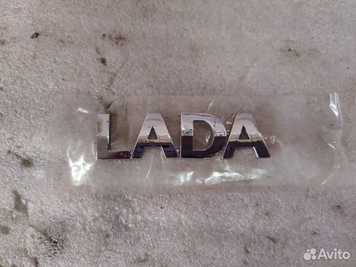 Эмблема багажника задняя Лада Гранта FL