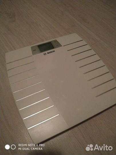 Весы напольные электронные Bosch PPW3120/01