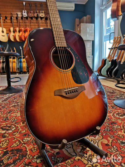 Акустическая гитара Yamaha FG800 SB