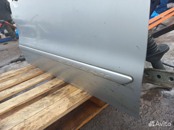 Дверь передняя правая Mitsubishi Galant EA 8 Галан