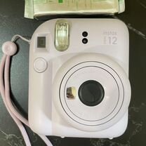 Плёночный фотоаппарат Instax Mini12