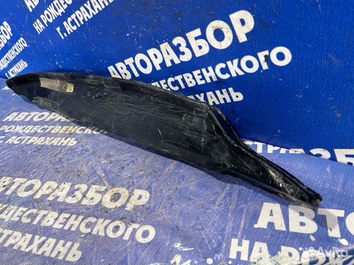 Пыльник крыла Chevrolet Aveo T250 седан F15S3 2010