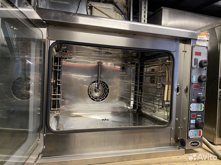 Пароконвектомат unox XV303G б/у