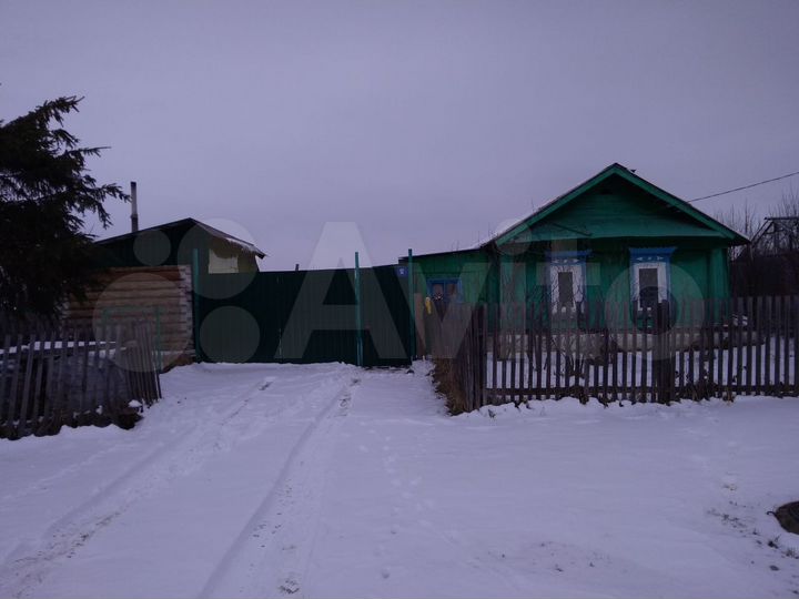 Дом 26 м² на участке 20 сот.