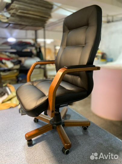 Кресло руководителя