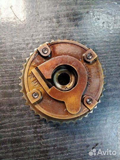 Шестерня впускного распредвала Peugeot 308 1.6 EP6