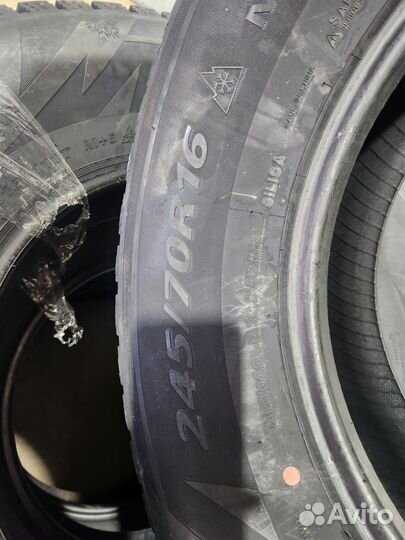 Landsail Ice Star IS33 245/70 R16