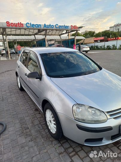 Volkswagen Golf 1.6 AT, 2008, 104 000 км
