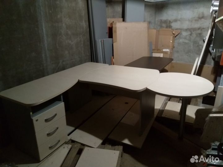 Стол руководителя