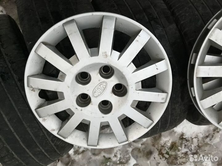 Колпаки Kia Carnival Sedona 3 шт