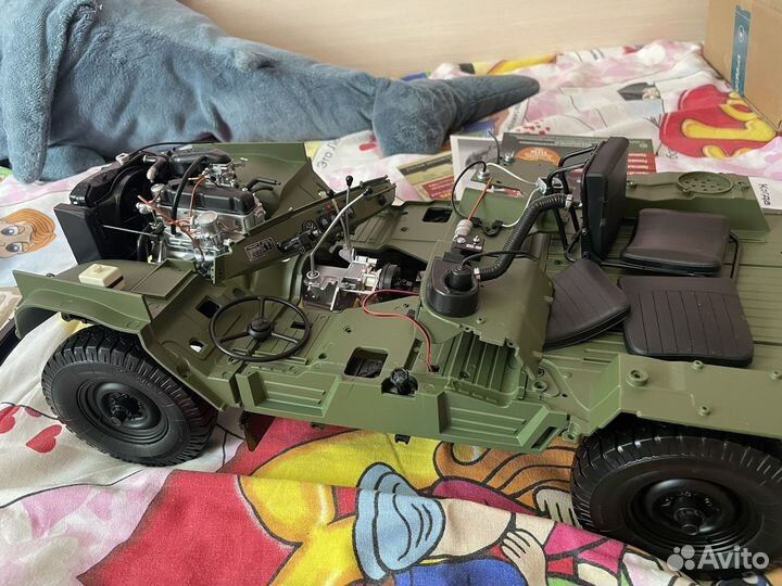 Модель УАЗ 469 1:8