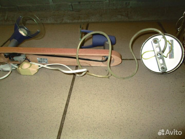 Подвесной ретро-светильник и бра настенная