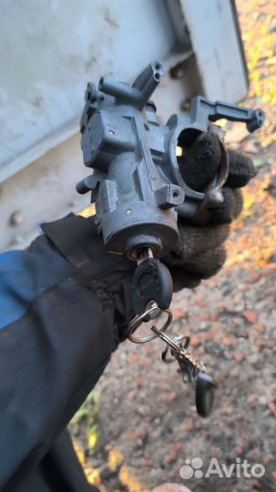 Замок зажигания mazda 626 GE