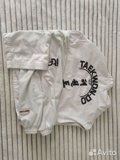 Добок для тхэквондо Max pro 140см