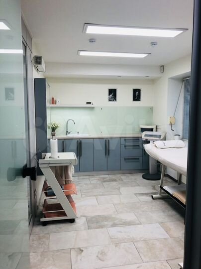 Аренда кабинетов в салоне красоты