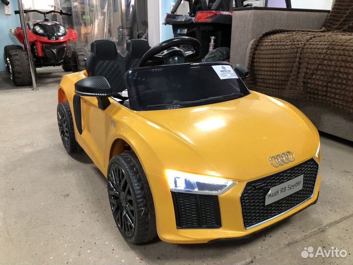 Детский электромобиль