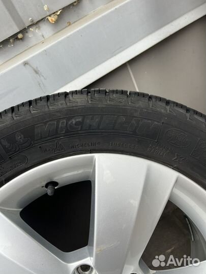 Michelin X-Ice 3 205/55 R16 94H