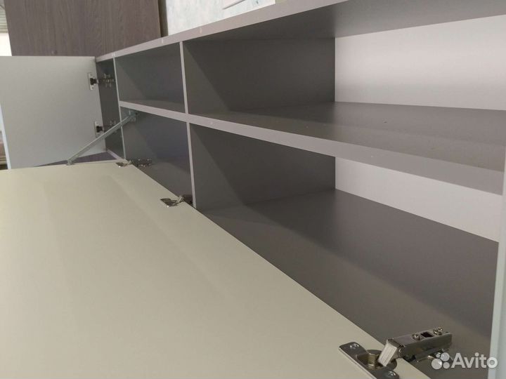 Тумба под тв 213 см