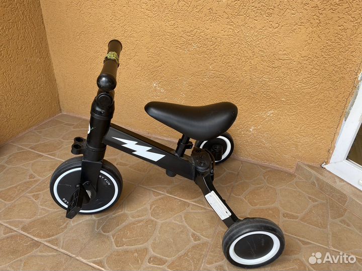 Велосипед беговел 3 в 1