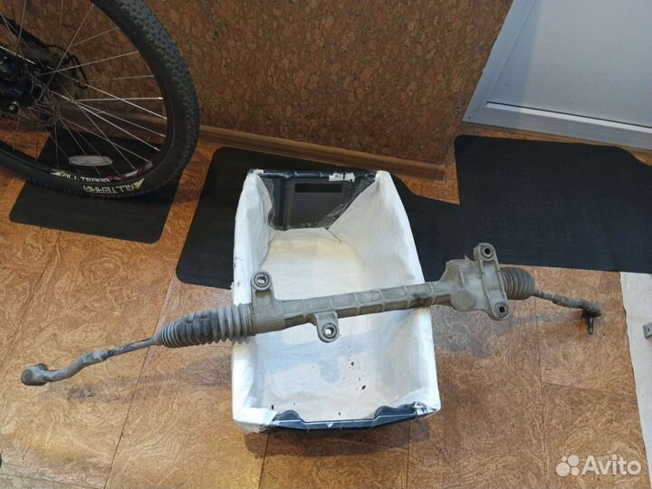 Рулевая рейка Toyota Corolla 120