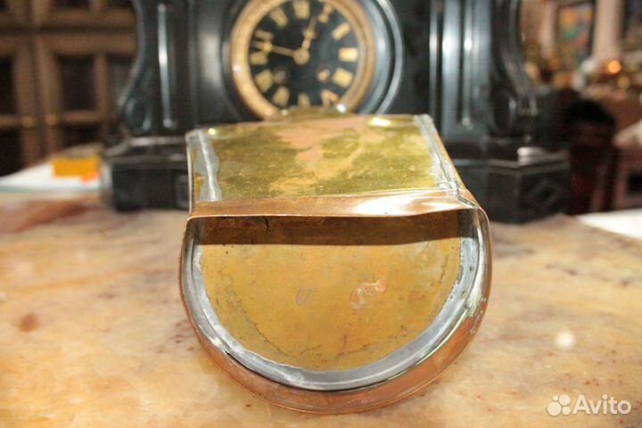 Подвесная подставка для ванной Европа 37