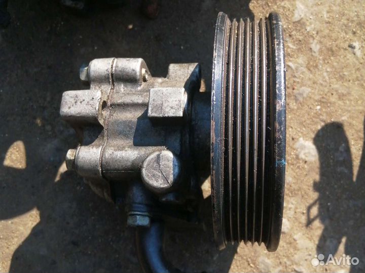 Насос гур для Хюндай Санта Фе Траджет 2.0 crdi