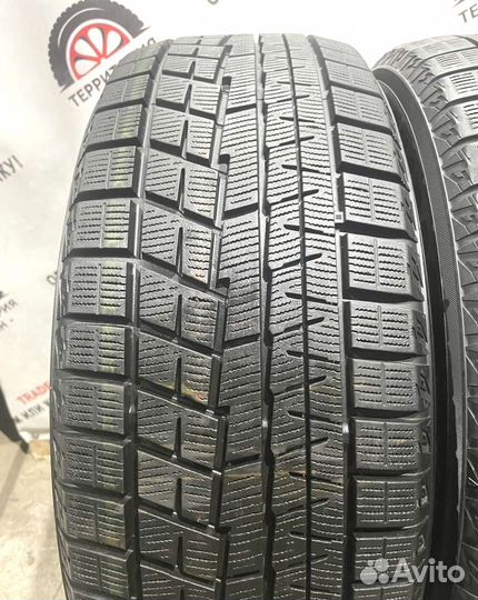 Yokohama Ice Guard IG60 215/55 R17 94R