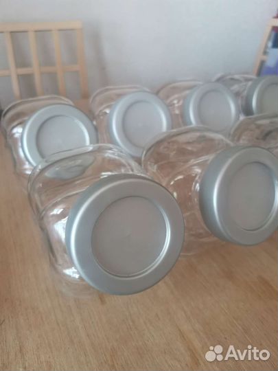 Банка стеклянная с крышкой IKEA