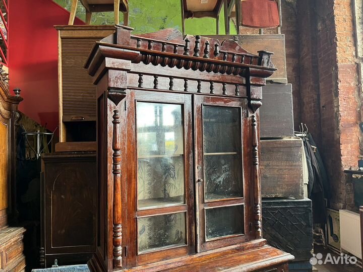 Буфет старинный горка