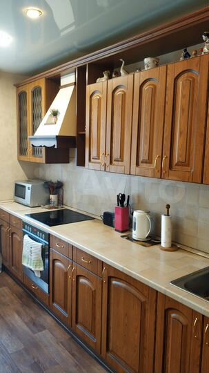 2-к. квартира, 62 м², 1/10 эт.