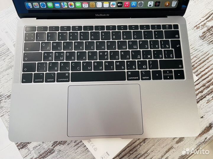 MacBook Air 13 2018 (2019) i5/128 Retina Toich iD