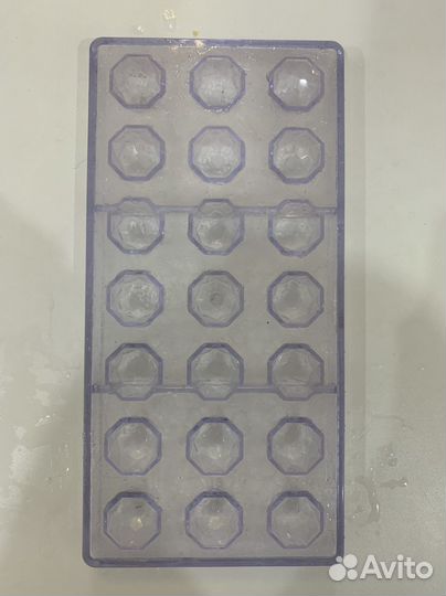 Поликарбонатная форма для конфет