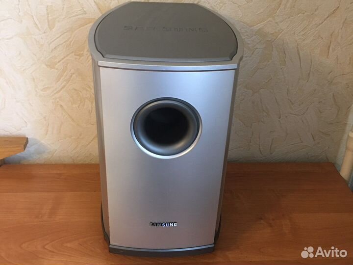 Сабвуфер samsung