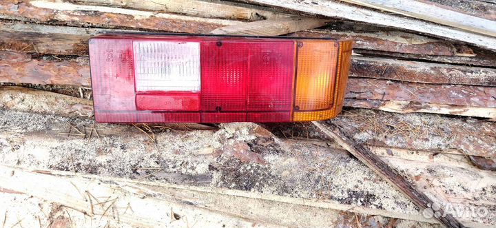 Задний фонарь для москвич 2141