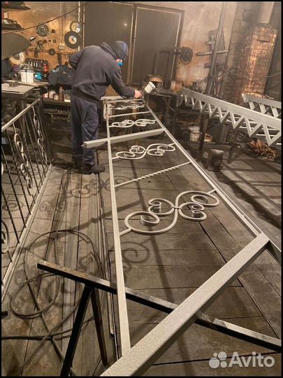 Металлические лестницы