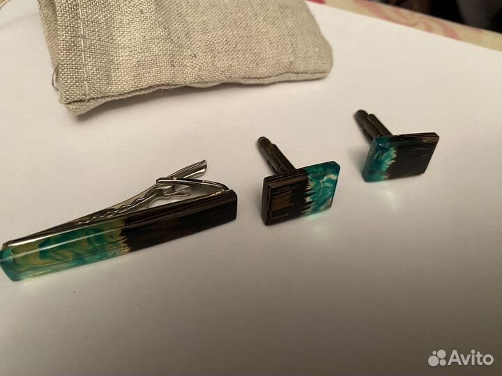 Запонки и зажим для галстука (дерево)