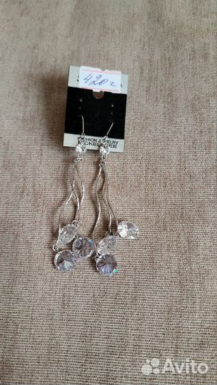 Сережки бижутерия