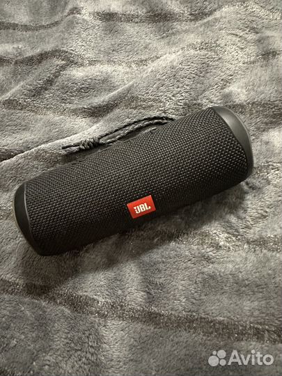 Колонка JBL flip5 идеальное состояние