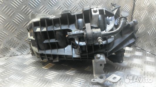 Впускной коллектор бензиновый peugeot 308 1 (5LV07