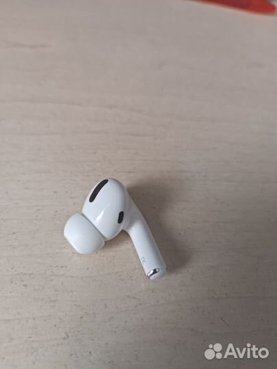 Airpods 1 наушник правый