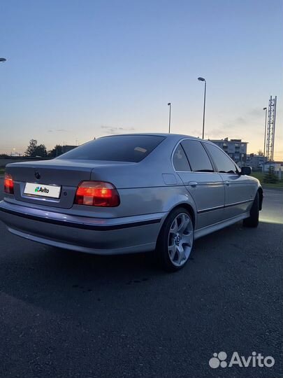 BMW 5 серия 2.0 МТ, 1998, 299 000 км