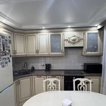 3-к. квартира, 63 м², 1/16 эт.